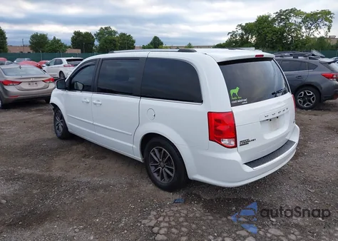 2017 Dodge Grand Caravan Sxt from USA, damaged, VIN 2C4RDGCG2HR672334